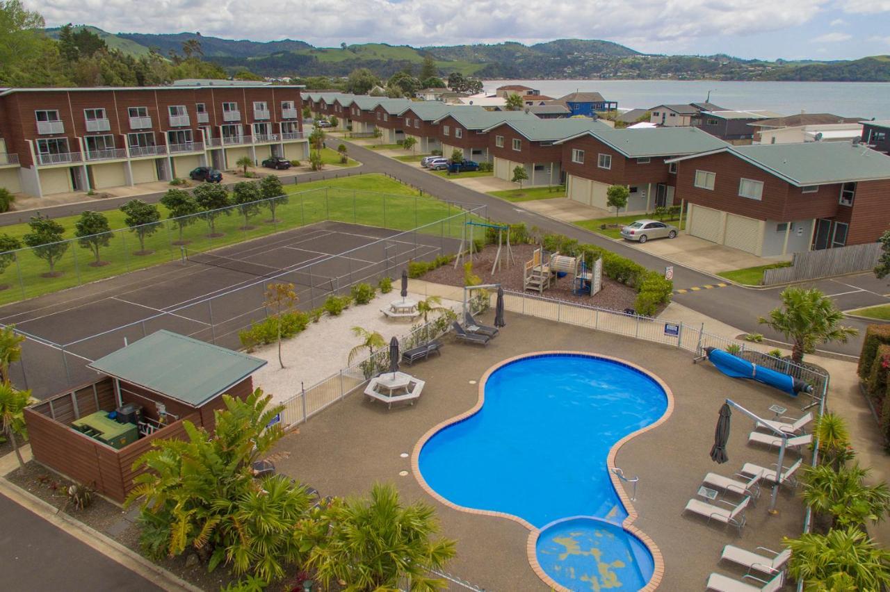 Oceans 15 Lägenhet Whitianga Exteriör bild